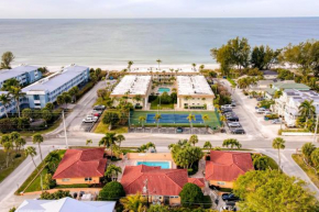 The Villas, Condo 1A